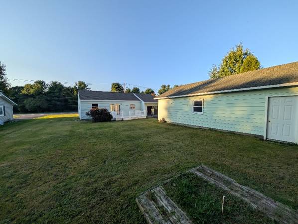 $1500.00 / 2br - 900ft2 - ¡Casa acogedora! Cerca del pueblo y Drum!63822291217539123