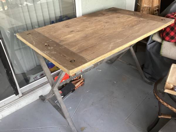 Table with two bench 1