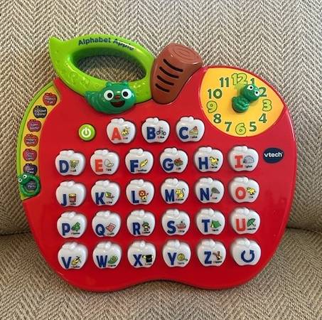 *** VTech Alphabet Apple Interactive Learning Toy *** 1