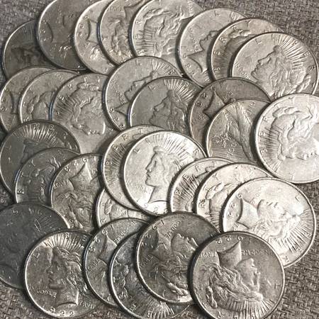 Silver PEACE Dollars. 1