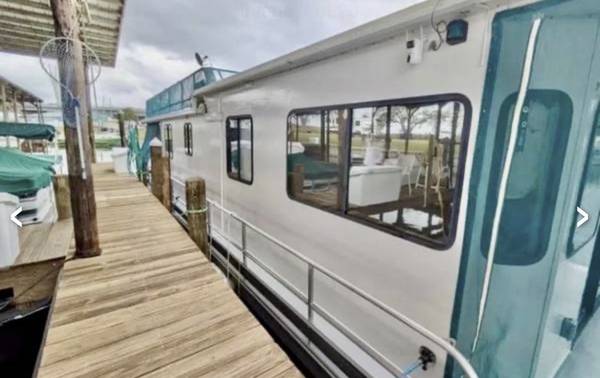 52 x 14 Dream Houseboat<~~LiveAboard 1