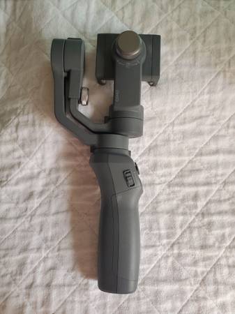 DJI Mobile 2  Smartphone Gimble 1