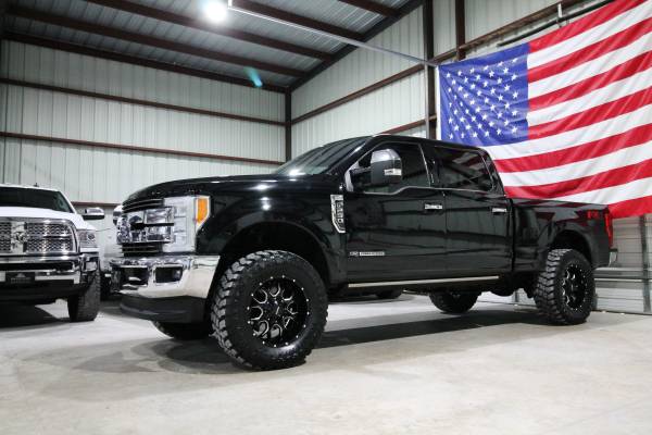 1-OWNER 2017 FORD F-250 KING RANCH 4X4 DIESEL NAV BED COVER NEW 37'S 1