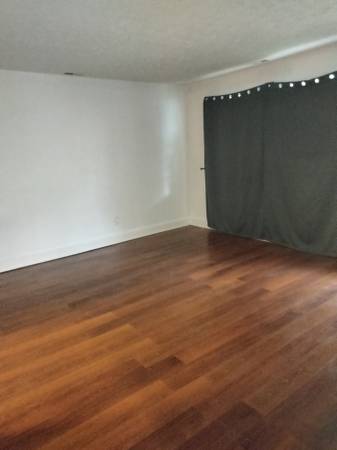 $1,200 / 3br - 3 bedroom ranch home (Price Hill)63974472052098121