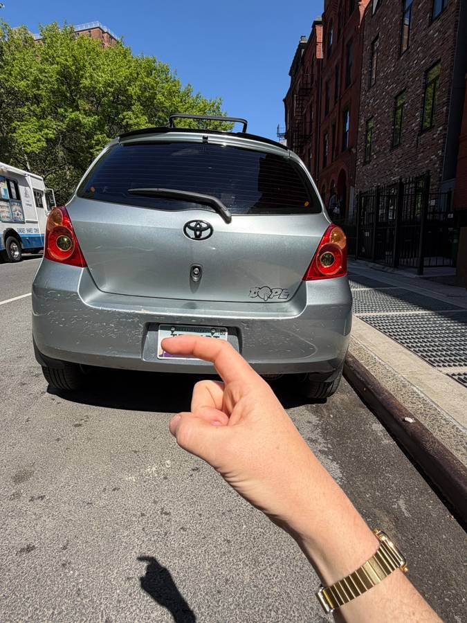 2007 Toyota Yaris Clean Title, serious seller