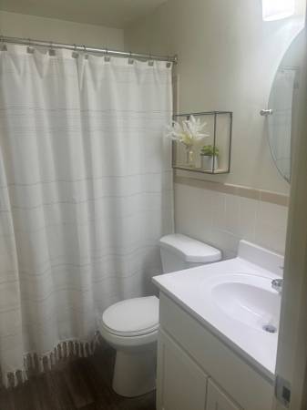 $875 / 1br - 560ft2 - Cozy 1BR in Up and Coming Neighborhood, Close to Shops & Dining! (Cincinnati)63974188258434122