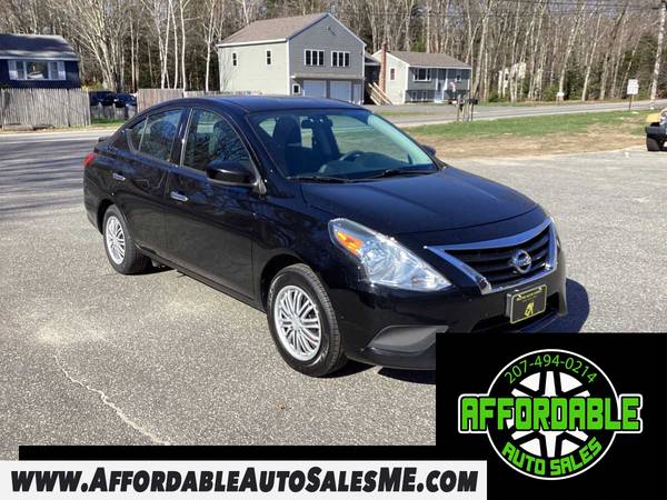 2016 Nissan Versa 1.6 S 1