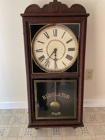 Vintage Regulator Wall Clock 1
