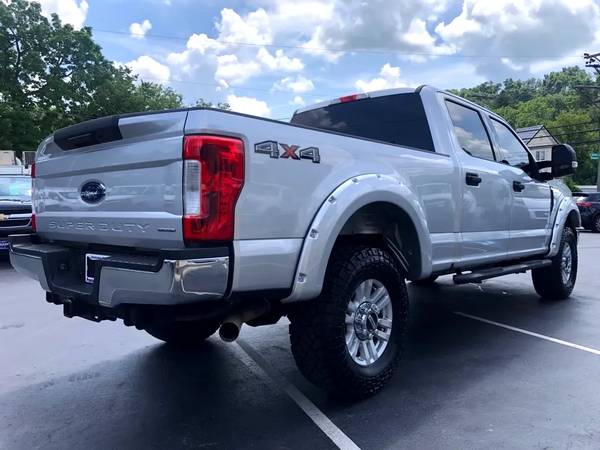 2018 Ford F250 ~ 4X4 ~ CrewCab ~ - $26,945 (Downtown Washington PA)63625192077825123