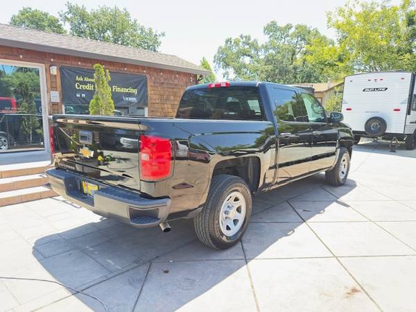 2017 Chevy Silverado 1500 Crew Cab *Solo 42.648 millas* *1 dueño* - $23.990 (rohnert pk / cotati)63470787752323124