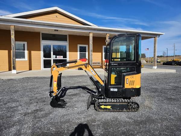 EXCAVATOR ATTACHMENTS & CONSTRUCTION EQUIPMENT ON SALE!!! 1