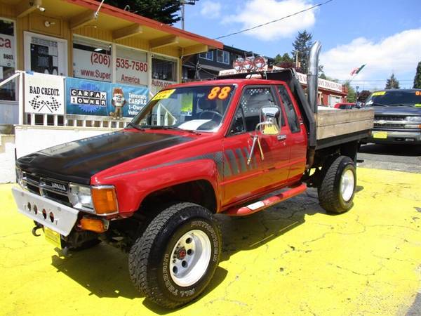 1988 Toyota Pickup SR5, 4x4!, ¡Mírame!, Llama/Envía un mensaje (206)535-7580 - $9,49963623417889793121