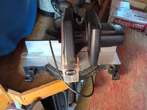 2 miter saws 1