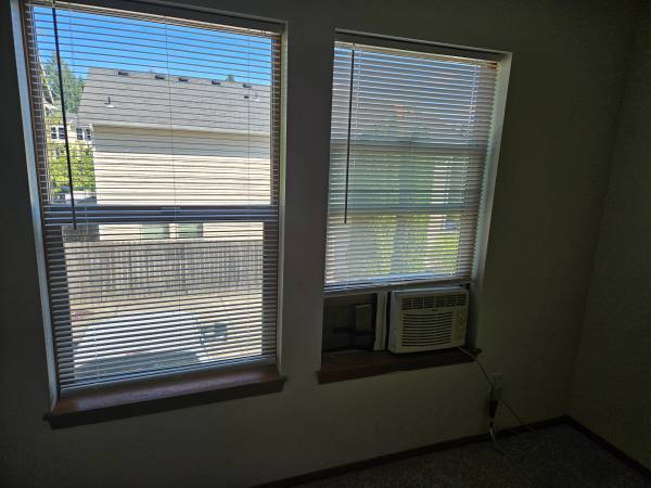 $795 / 3br - 142ft2 - Room for rent $795 month (HAZEL DELL)63999315353602123
