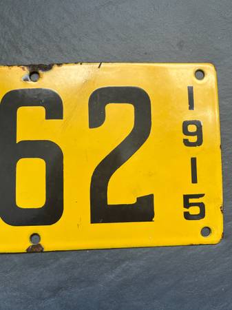 1915 CA License Plate
