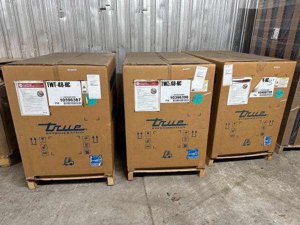 Used NEW True 48" & 60" Worktop Refrigerator. Model TWT-48-HC — $2,400 in skagit / island / SJI