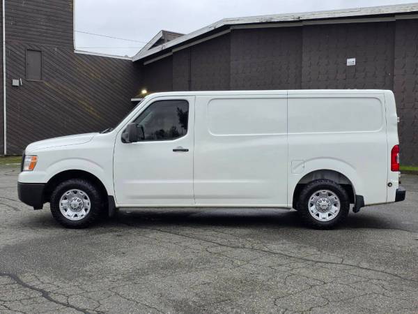 2017 Nissan NV 1500 SV - Photo 8