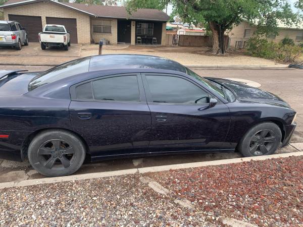 2011 Dodge Charger SE - $5.950 (Las Cruces)63470888838915123