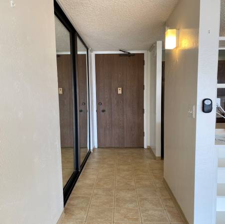 $2,600 / 2br - 838ft2 - Aiea (Pearl Two) 2 bdrm, 1 bath, 2 pkg. (Pearlridge)63939393262850123