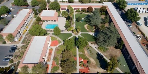 Wheelchair Accessible, Spa/Hot Tub, Recycling 1