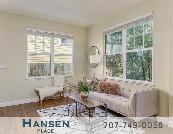 $3,595 / 3br - Resident & Payment Portal | Attached Two-Car Garage, Dual Pane Window (Petaluma)63845955851393120