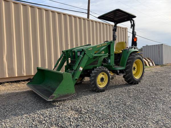 John Deere 4210 Package 1