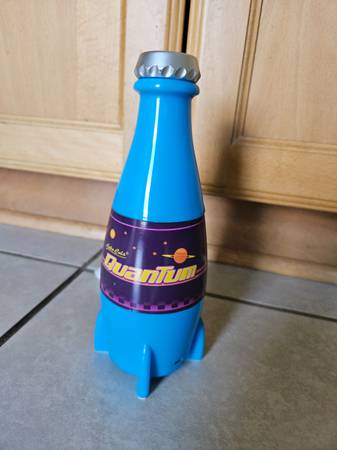 Nuka Cola Quantum Light-Up Bottle – Fallout Collectible 1