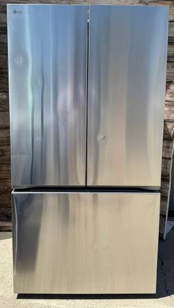 Refrigerator 1