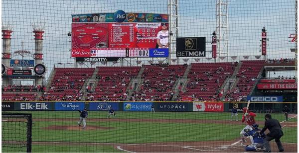 Reds vs Brewers Diamond Club tix Aug 17th - $80 (Mt. Lookout)63437527296899121
