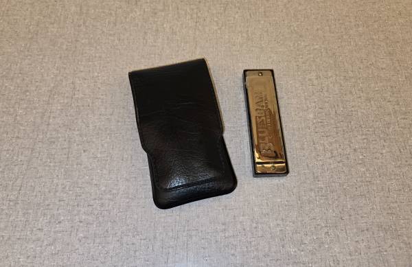 Blues Band Honer Harmonica 1