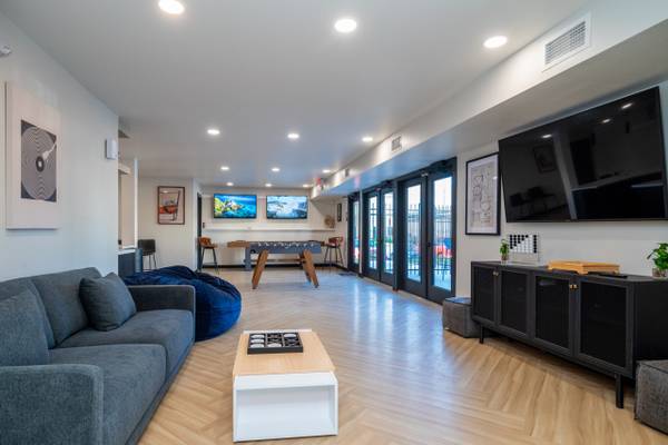 Onsite mini market, Dog wash station and dryer 1