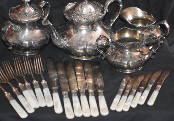 Pairpoint silver plate set 1