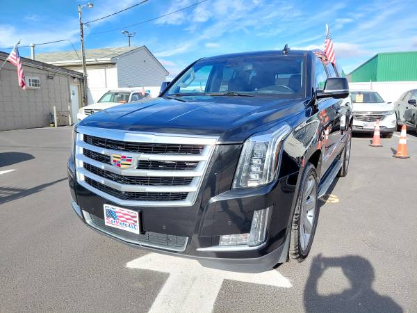2016 CADILLAC ESCALADE PREMIUM LUXURY 4WD SUV 1