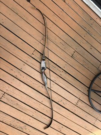 Bear Grizzly Recurve Bow 58” 60# Modern Hunting Archery 1