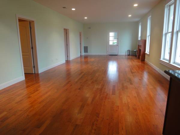 $999 / 4br - 1800ft2 - LARGE FLAT, Beautiful Executive living, 4 spacious rooms avail NOW ! (alameda)63824144622081120