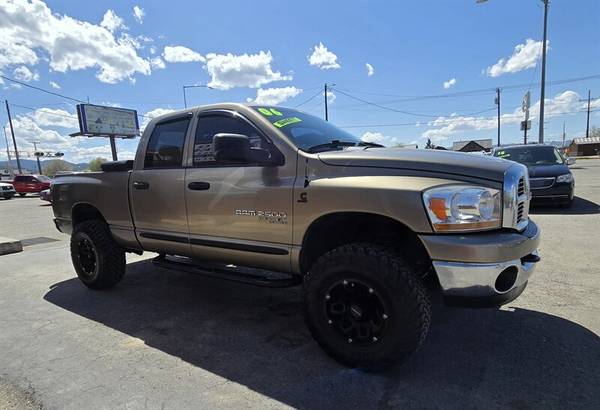 2006 Dodge Ram 2500 SLT 4WD- 5.9L Diesel - $21,99563612057653249124
