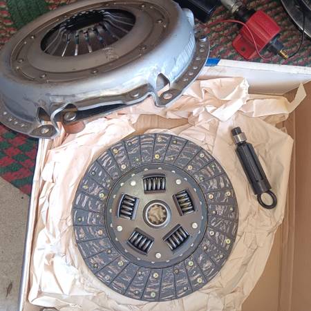 90 jeep clutch assembly 1