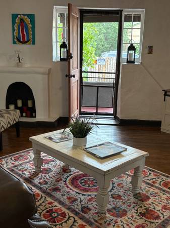 $4,700 / 2br - 1300ft2 - FULLY FURNISHED VACATION, WORK, TRAVEL, STAY, KING/QUEEN HISTORIC! (Santa Fe)63659815838849122