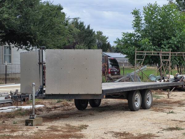 2007 4 Place Snowmobile  Flatbed Trailer 1