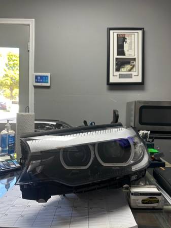 BMW 5 SERIES G30 ORIGINAL LEFT DRIVER LED HEADLIGHT HOUSING 2018-2021 1