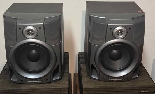 AIWA speaker system SX-FNA71 120 WATTS 1