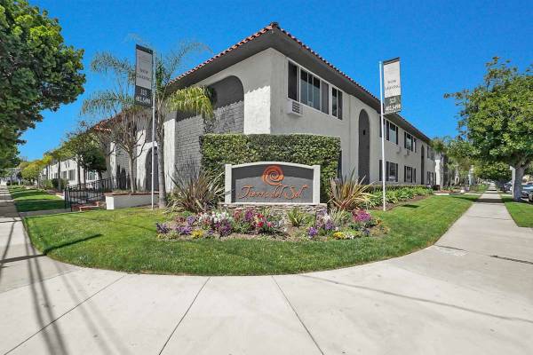 1 Two Laundry Facilities, Beautifully Landscaped Grounds, Fitness Center 1