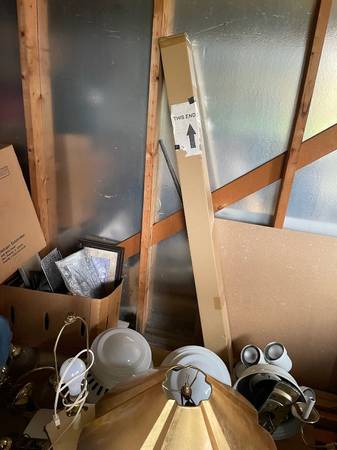 work bench overhead light(horizontal hanging) (new in box) Woodhead 1