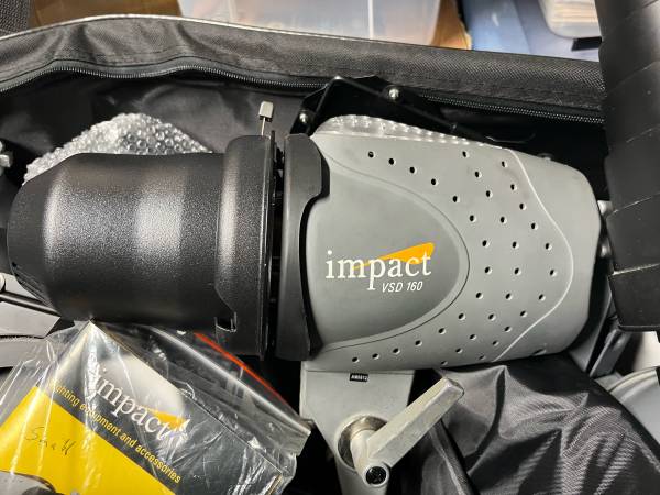 IMPACT VSD 160 Monolights (4 each!) Used, fair condition +EXTRAS 1