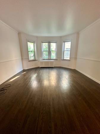 $1,500 / 1br - 700ft2 - 1 Bedroom Condo On The Lake (Rogers Park)64041643753219121