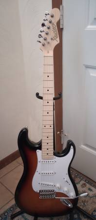 Xaviere PRO 870 (Guitar Fetish) strat copy 1