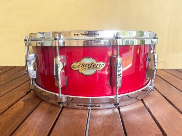 Pearl Masters Maple Snare Drum 1