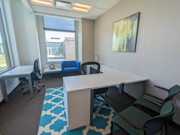 $1,675 Aksarben Village - Oficina Ejecutiva en Esquina. Disponible AHORA (Bellevue)63681677903745120