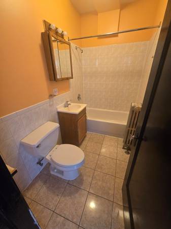 $1,280 / 2br - Apartment For Rent (Chicago)63844193220225122