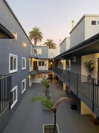 $4,595 / 4br - 1600ft2 - Apartamento tipo casa de 4 habitaciones y 3 baños (Palmas)63700958119041120